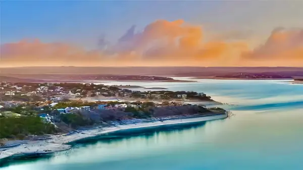 1353 Trail Pass DR, Canyon Lake, TX 78133