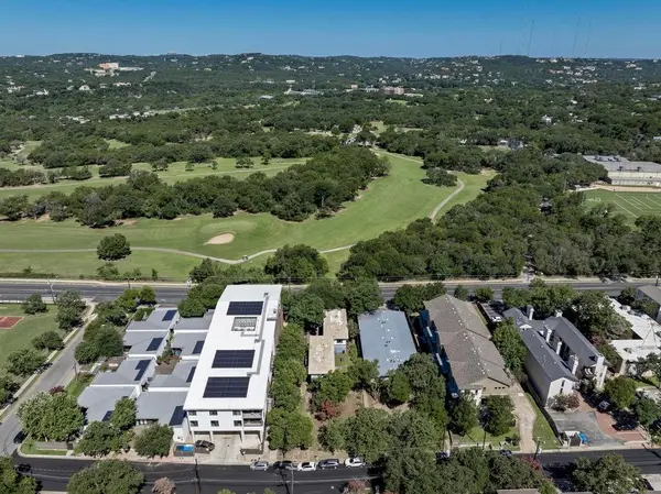 1300 and 1302 Norwalk LN, Austin, TX 78703