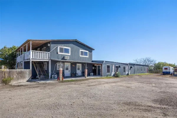 176 Co Rd 304, Orange Grove, TX 78372