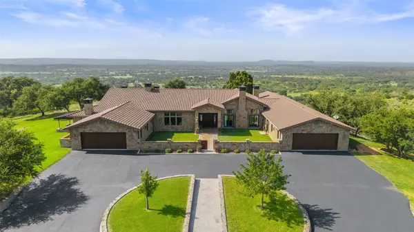 4529 Ranch Road 3347, Round Mountain, TX 78663