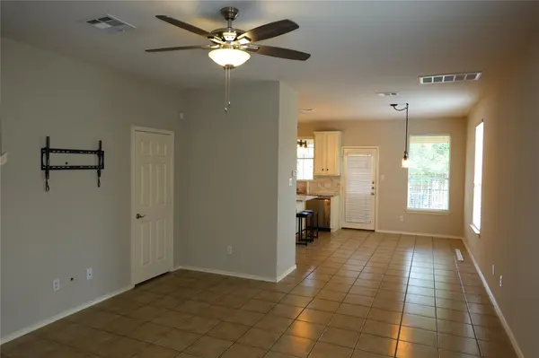 16100 S Great Oaks DR #1902, Round Rock, TX 78681