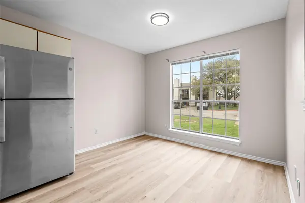 1844 River Crossing CIR #D, Austin, TX 78741