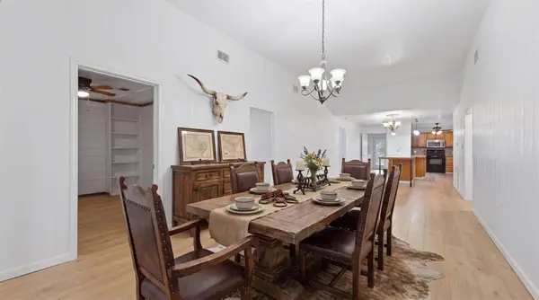 1229 State 304 HWY, Gonzales, TX 78629