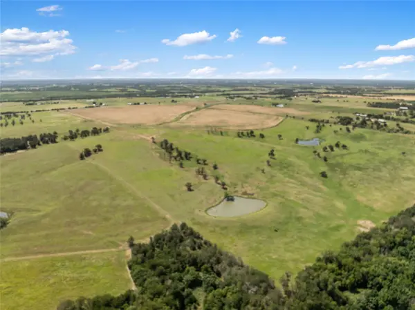 12500 County Line RD, Elgin, TX 78621