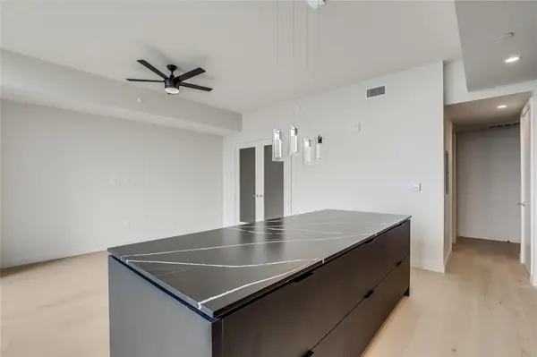 44 East Ave #3111, Austin, TX 78701