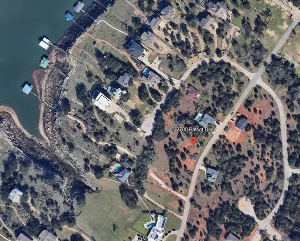 2700 Patriot DR, Lago Vista, TX 78645