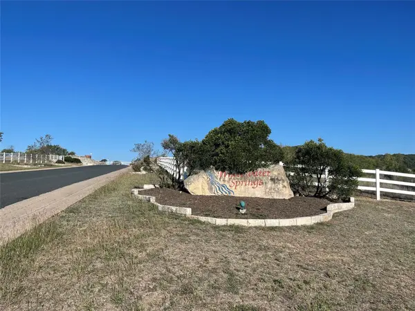 452 Whitewater DR, Bertram, TX 78605