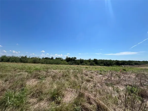2614 CR 466, Elgin, TX 78621