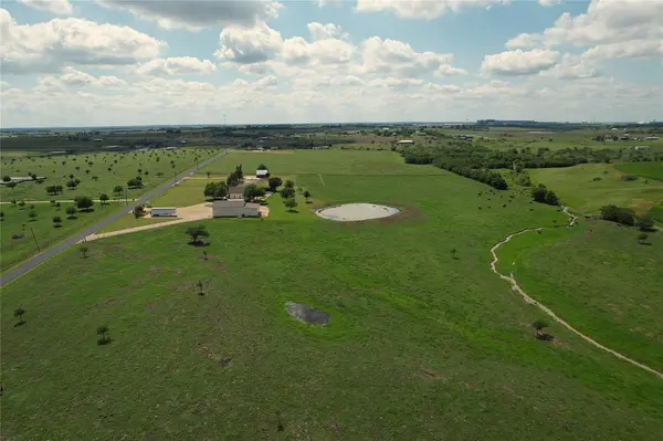 651 County Road 497, Taylor, TX 76574