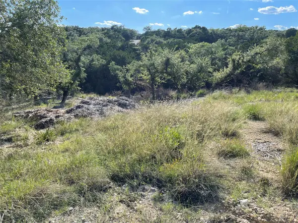 3008 Marshall Ave, Lago Vista, TX 78645