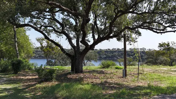 1015-1017 Lake Shore Lot 72&73 DR, Spicewood, TX 78669