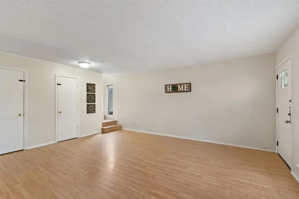 6718 Silvermine DR #704, Austin, TX 78736