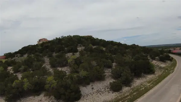 516 Bella Montagna CIR, Austin, TX 78734
