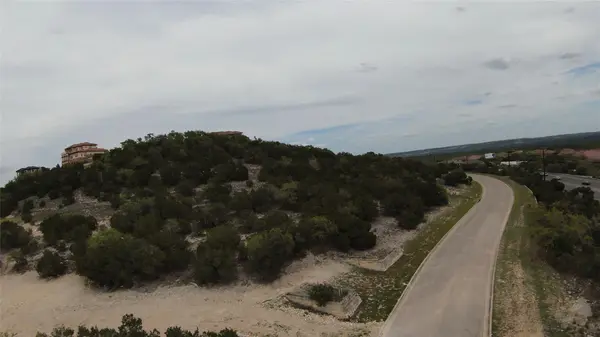 516 Bella Montagna CIR, Austin, TX 78734