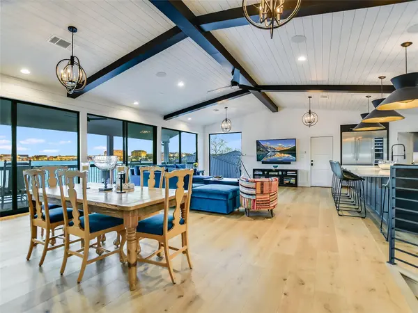 108 Third Sid, Horseshoe Bay, TX 78657