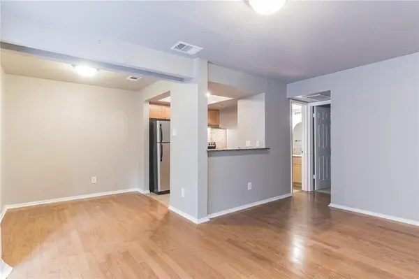 3627 Menchaca RD #112, Austin, TX 78704