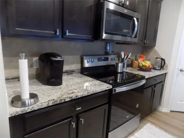 124 Rearden BLVD, Jarrell, TX 76537