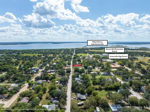 488 Seventh St, Somerville, TX 77879