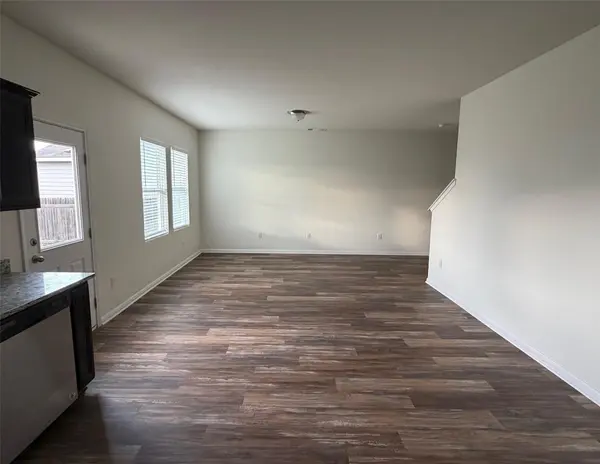 364 Bell Rings DR, Jarrell, TX 76537