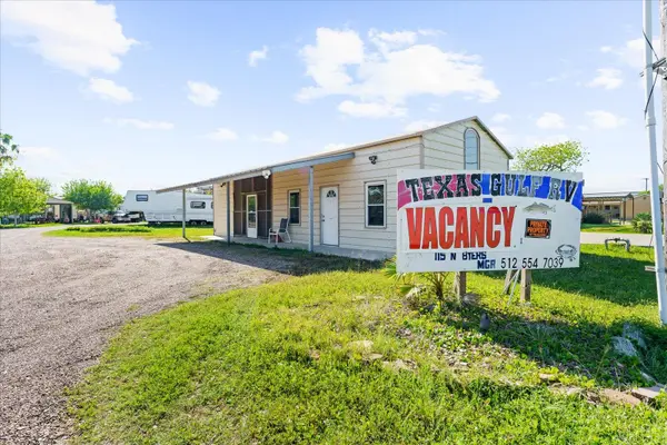 115 N Byers ST, Port O'connor, TX 77982
