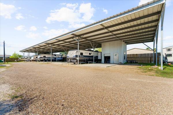 115 N Byers ST, Port O'connor, TX 77982