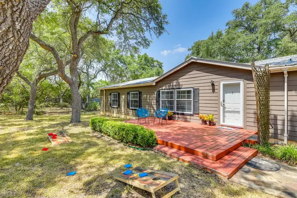 2023 Harmon Hills RD, Dripping Springs, TX 78620