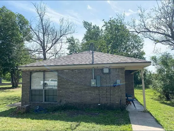 5 S 19th ST, Temple, TX 76504