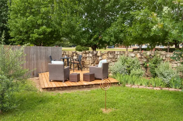 121 Pincea PL, San Marcos, TX 78666