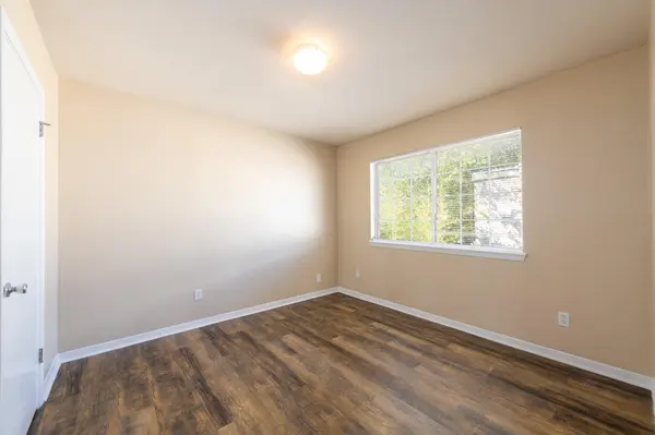 7300 Twin Crest DR #201, Austin, TX 78752