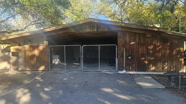 426 State Highway 21 #B W, Cedar Creek, TX 78612