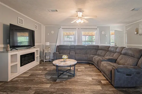 112 Jabali ST, Cedar Creek, TX 78612