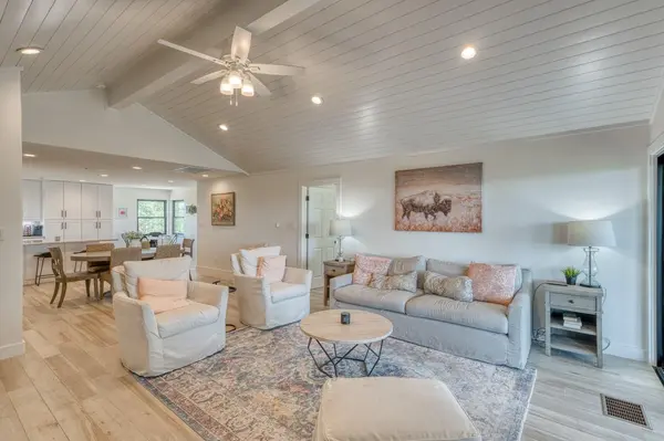 3305 Close Call, Horseshoe Bay, TX 78657