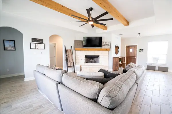 247 Summer Glen LN, New Braunfels, TX 78132
