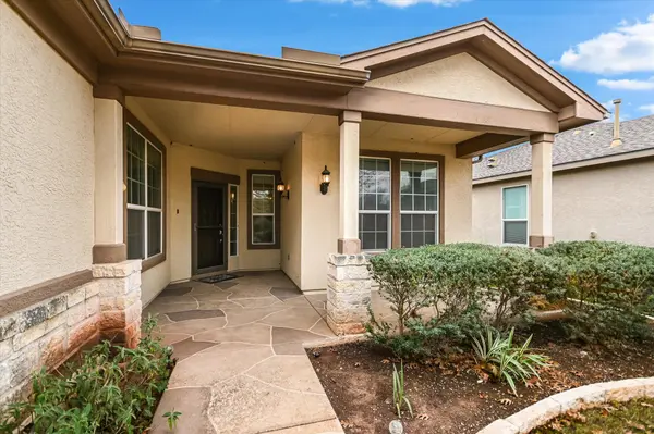 915 Apache Mountain LN, Georgetown, TX 78633