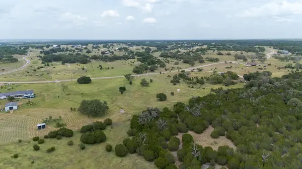 320 S Waterbuck WAY, Lampasas, TX 76550