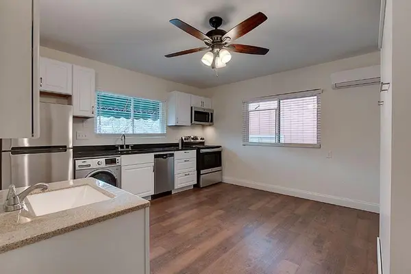 306 E 30th ST #106, Austin, TX 78705