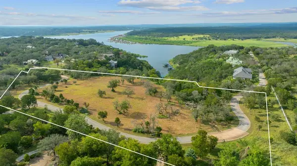 200 Contrails WAY, Spicewood, TX 78669