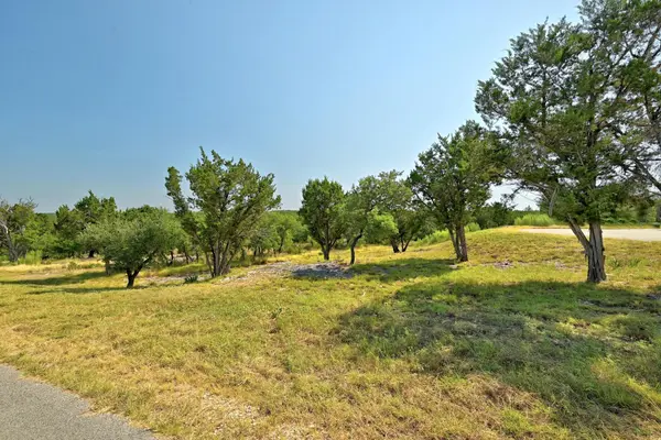 235 Campolina LN, Driftwood, TX 78619