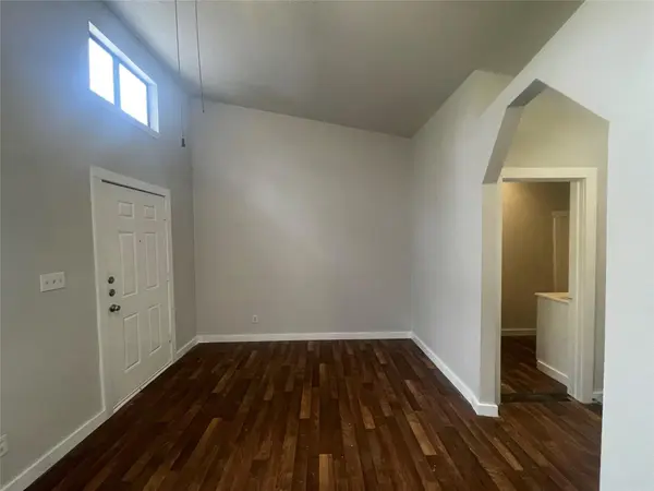 1108 W McCarty LN #A, San Marcos, TX 78666