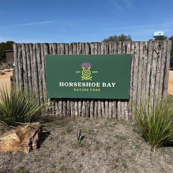 206 Mercury DR, Horseshoe Bay, TX 78657