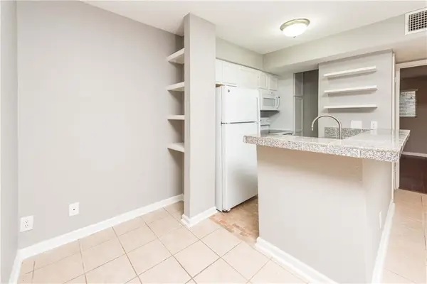3018 1st ST #109, Austin, TX 78704