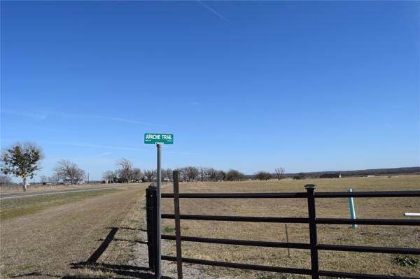 TBD0 Apache TRL #Track 13, Rockdale, TX 76567