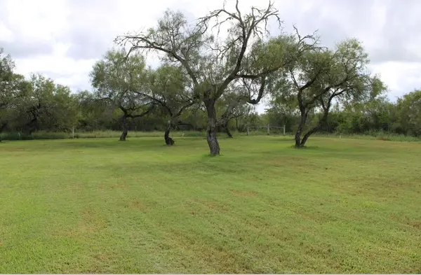 375 W County Road 401 RD, Premont, TX 78355