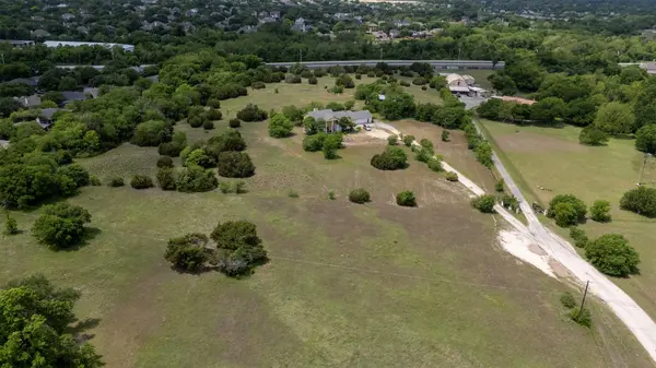 1294 Johnson LN, Round Rock, TX 78665