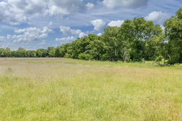2091 Goodwin RD, Gonzales, TX 78629