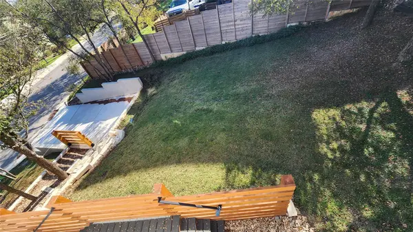 1134 Lott Ave, Austin, TX 78721