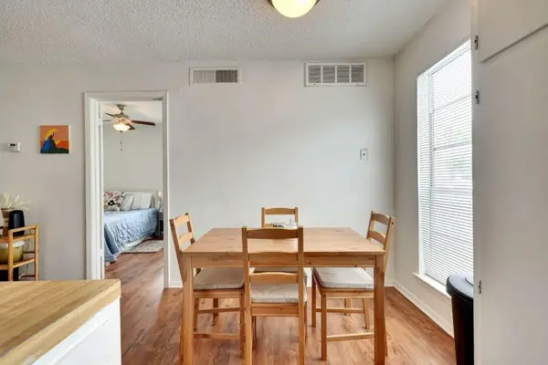 2803 Hemphill PARK #B305, Austin, TX 78705