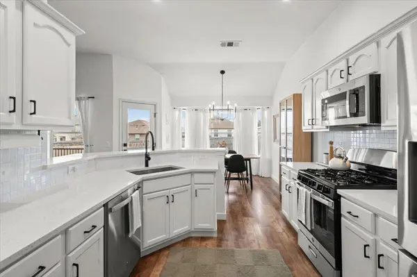 135 Langely, Kyle, TX 78640