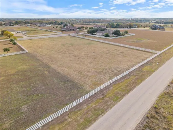 210 Stephanie CV, Georgetown, TX 78626