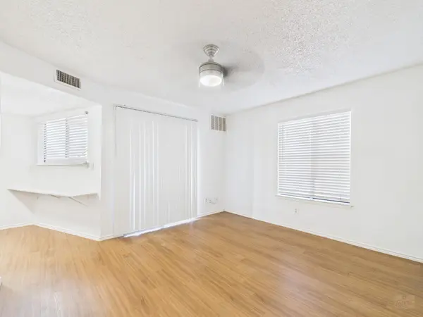 2500 Burleson RD #201, Austin, TX 78741